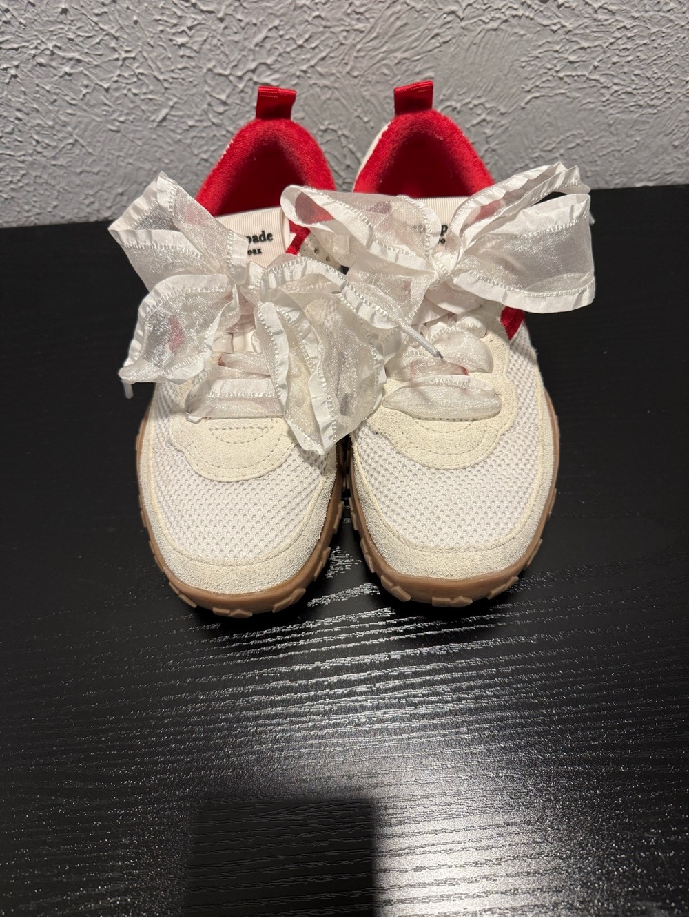 K as in kate sneakers - Picture 4 of 5